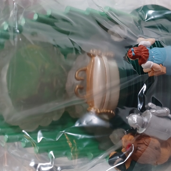 Hallmark, The Great Oz, Keepsake Ornament - Picture 8 of 8